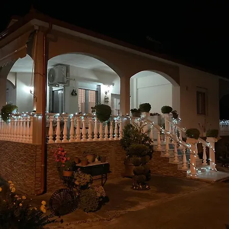 Holiday home Suzie's House - Road To Loutra Pozar Polikarpi