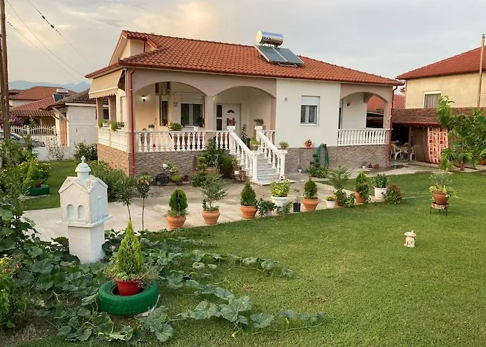 Suzie's House - Road To Loutra Pozar Holiday home